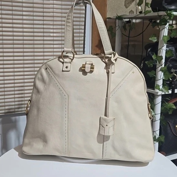 Authentic YSL Yves Saint Laurent Ivory Muse Bag - Picture 2 of 16